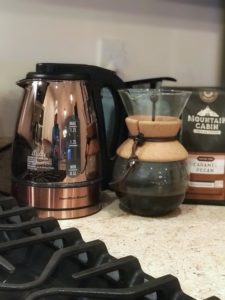 electric kettle chemex coffee mountain cabin