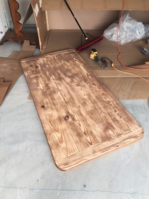 DIY FARMHOUSE TABLE