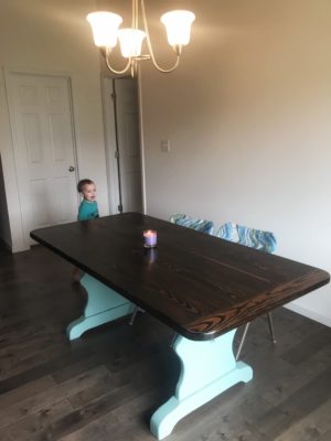 DIY FARMHOUSE TABLE